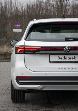 Volkswagen Passat cena 206100 przebieg: 5, rok produkcji 2024 z Wyśmierzyce małe 631